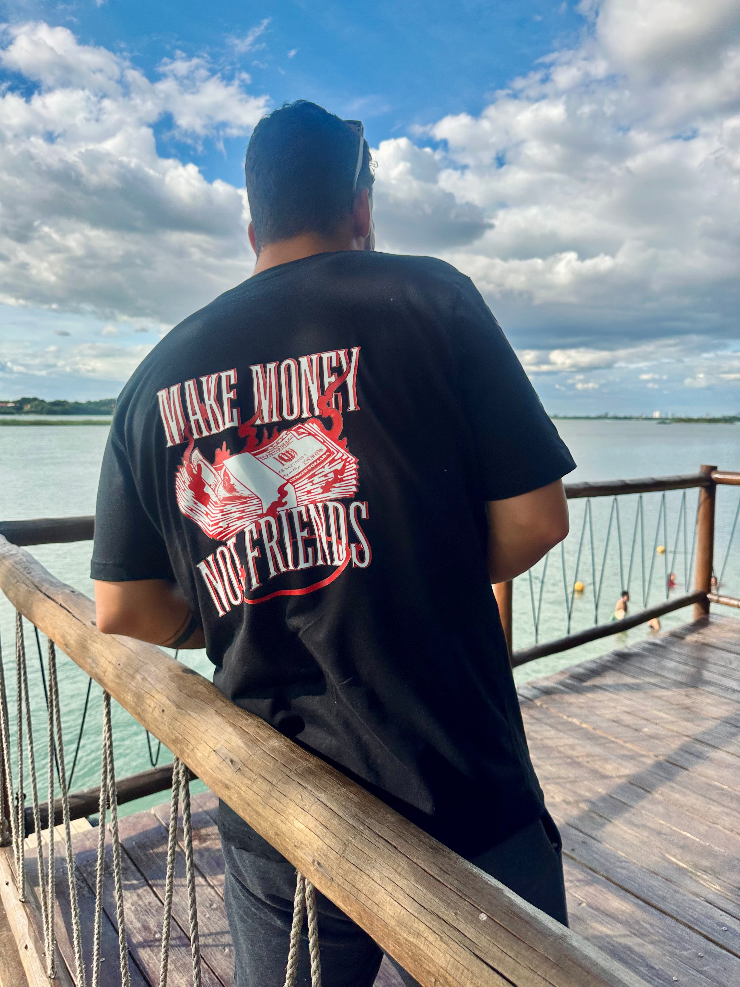 T-shirt Make Money Not Friends